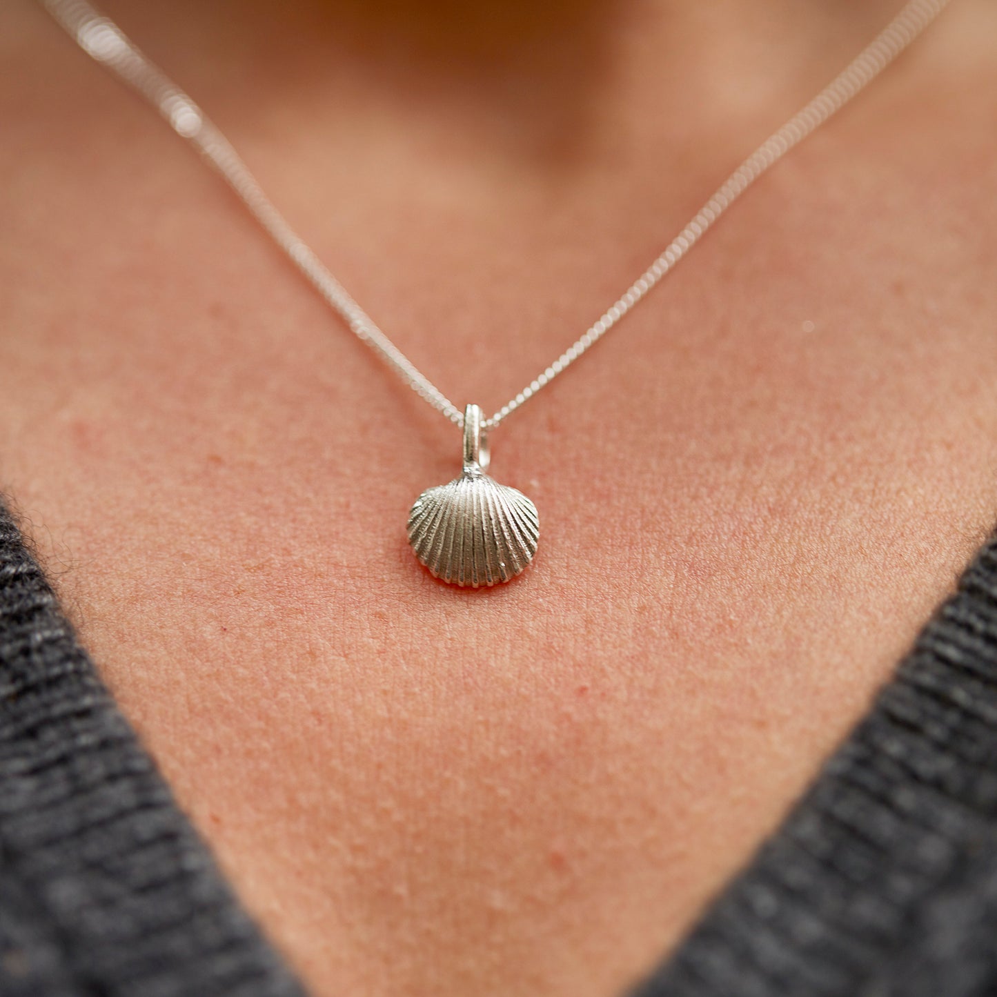 necklace micro cardiidae