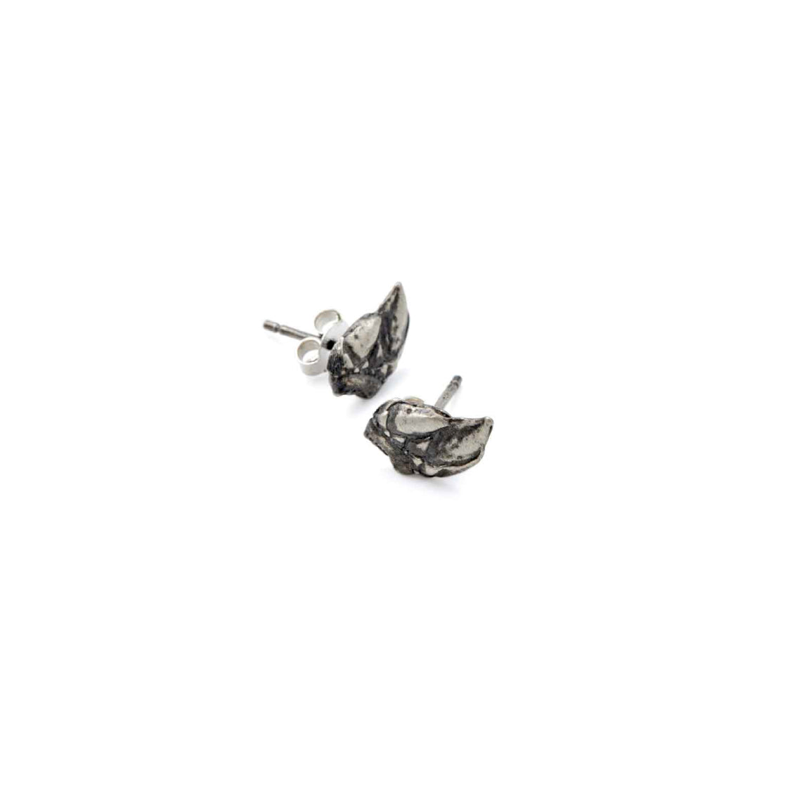 earrings pollicipes