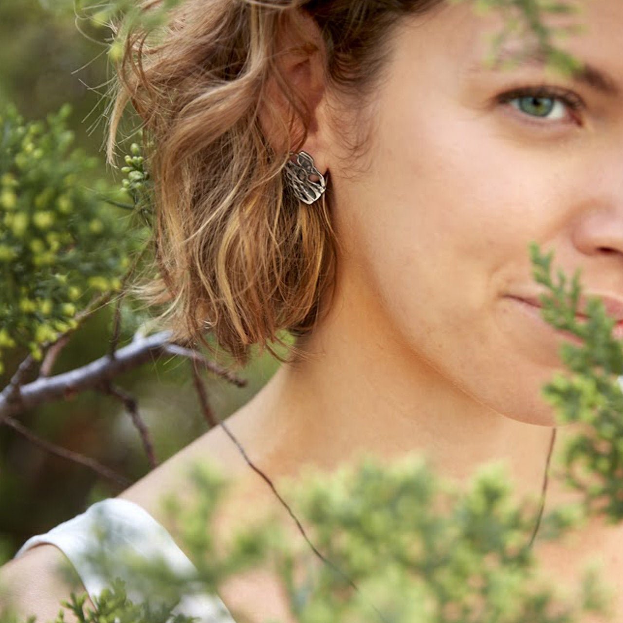 earring nature (im)perfections