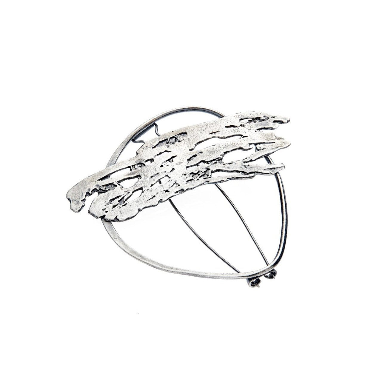 brooch nature (im)perfections