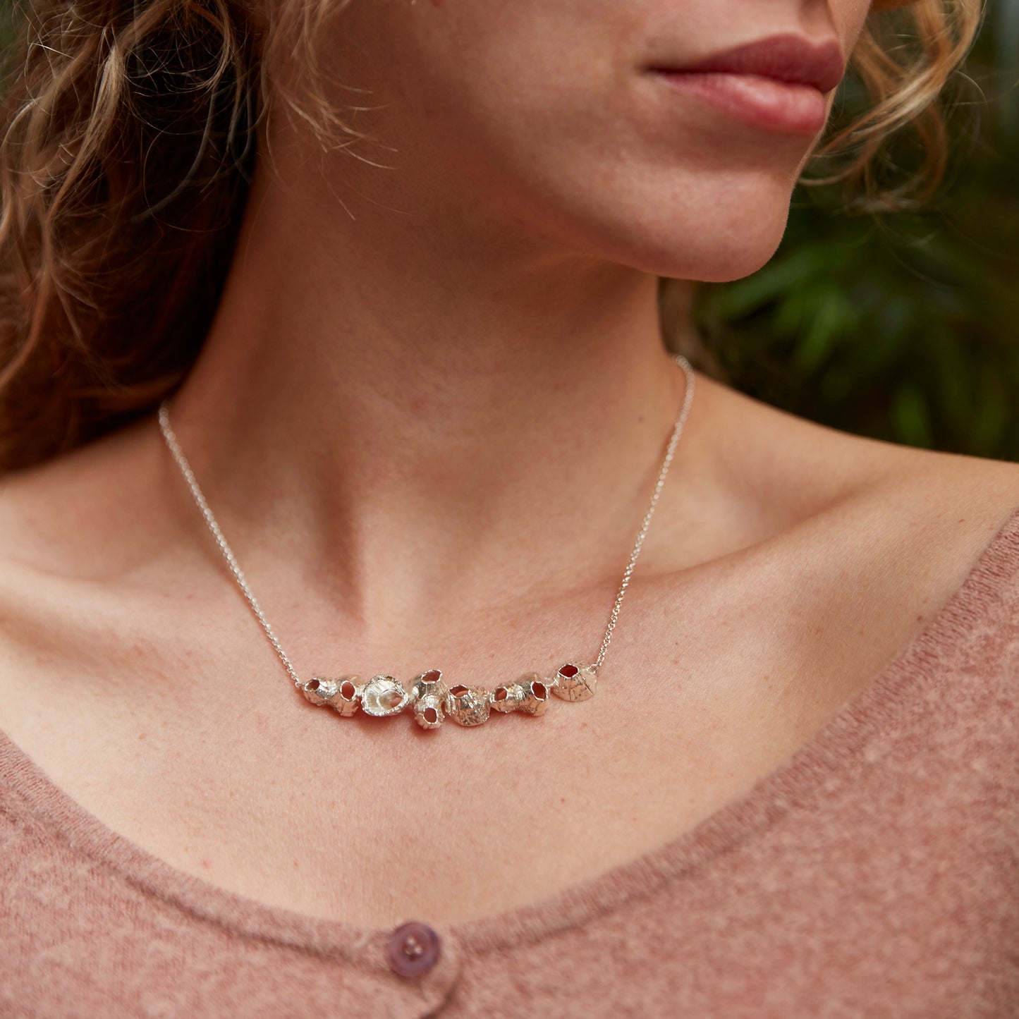 necklace thoracica