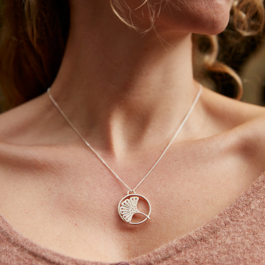 necklace ginkgo biloba